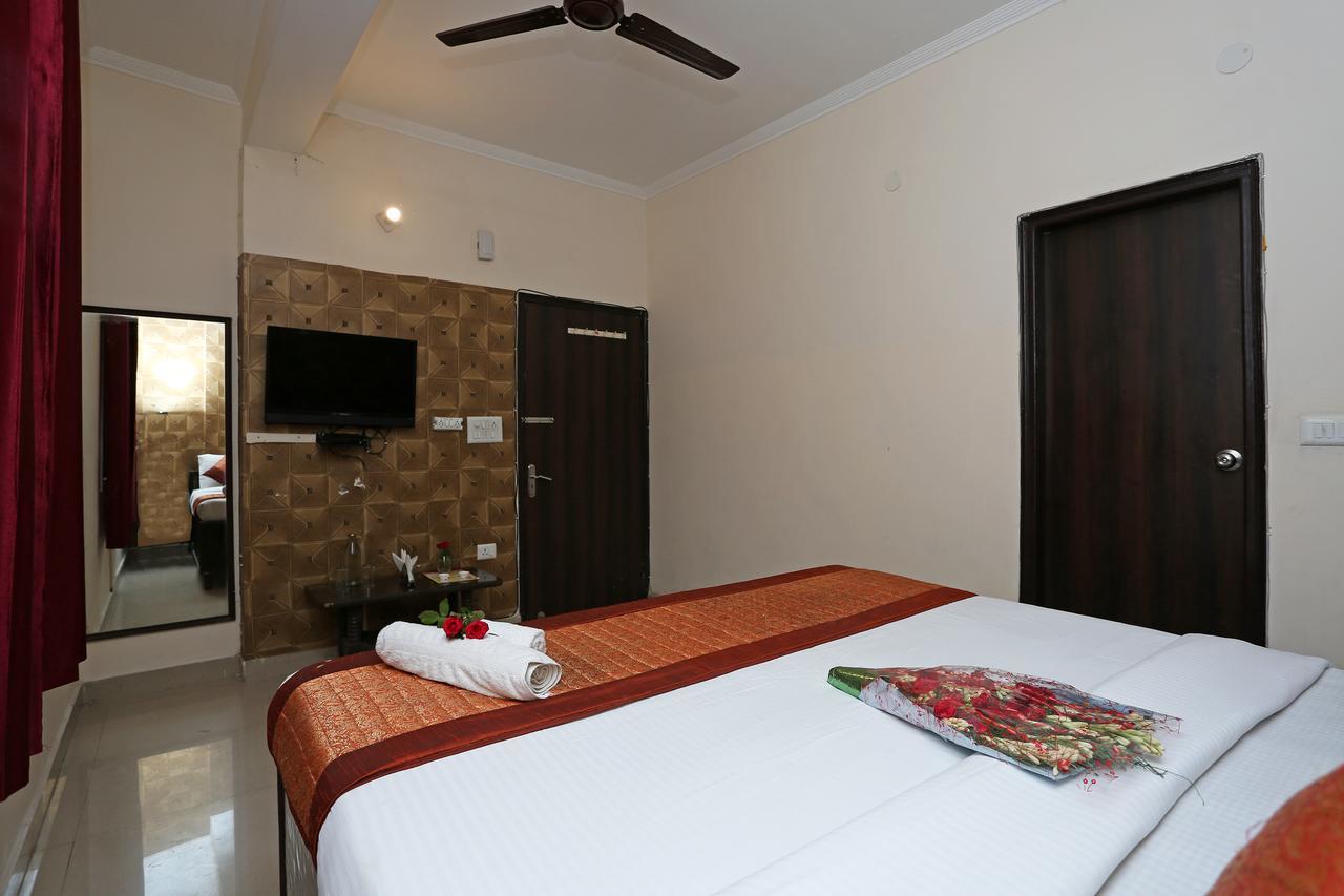 Hotel Avalon New Delhi Luaran gambar